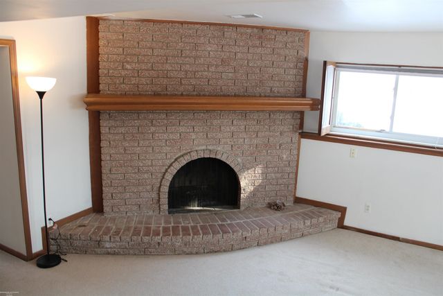 13227 Canterbury Drive, Sterling Heights, MI 48312