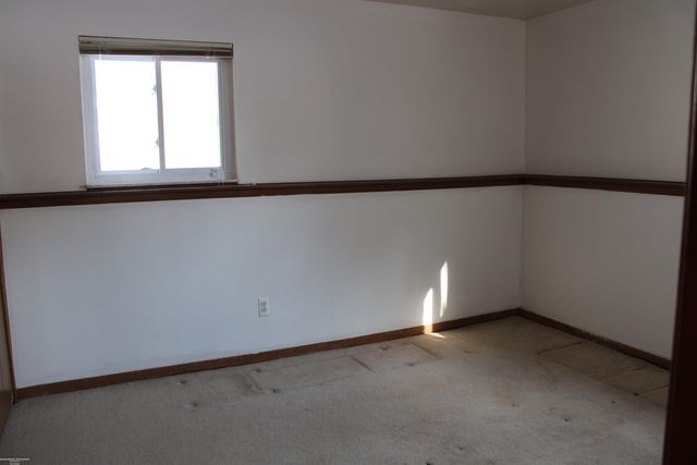 13227 Canterbury Drive, Sterling Heights, MI 48312