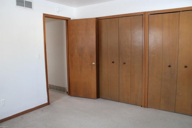 13227 Canterbury Drive, Sterling Heights, MI 48312