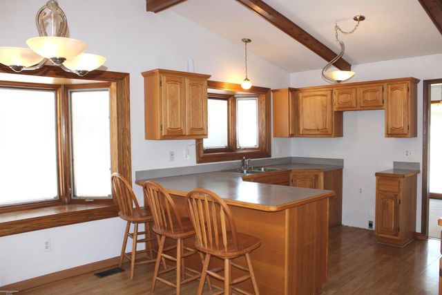 13227 Canterbury Drive, Sterling Heights, MI 48312