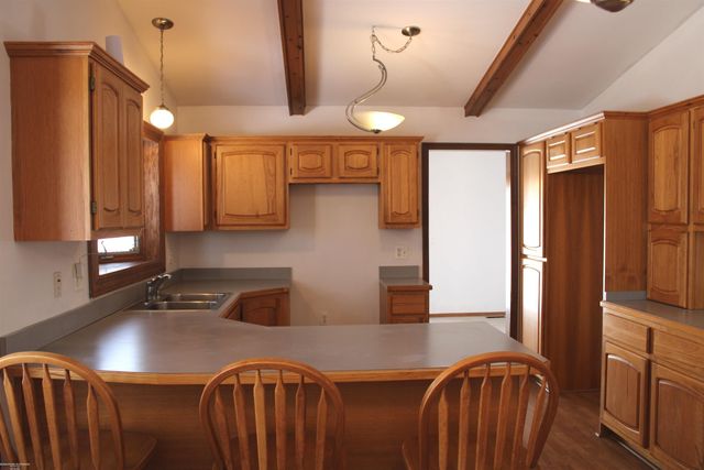 13227 Canterbury Drive, Sterling Heights, MI 48312