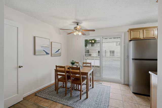 1496 Goodwin Avenue N, Oakdale, MN 55128