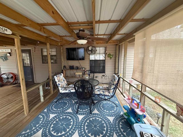 51 Center Street, Ward, AR 72176