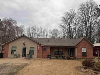 51 Center Street, Ward, AR 72176