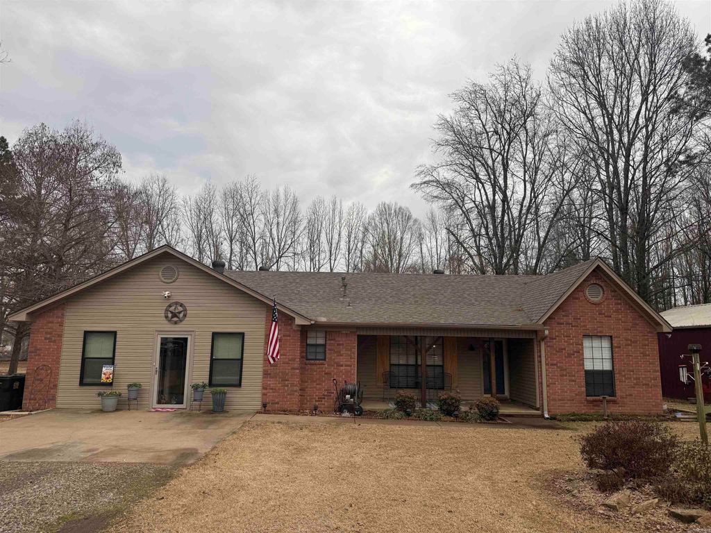 51 Center Street, Ward, AR 72176