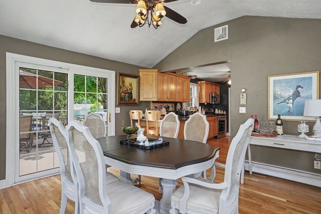 40 Farmington Circle, Marlborough, MA 01752