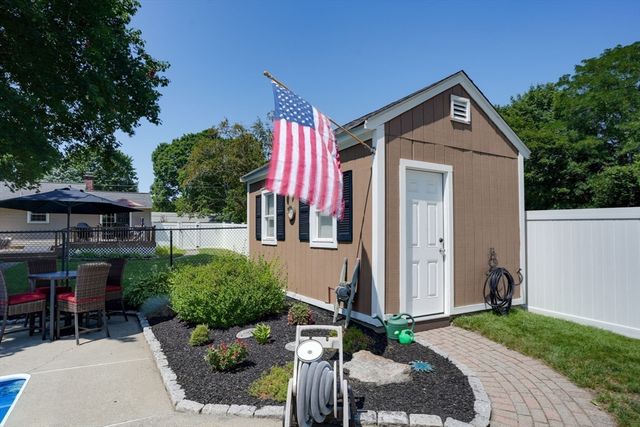 40 Farmington Circle, Marlborough, MA 01752