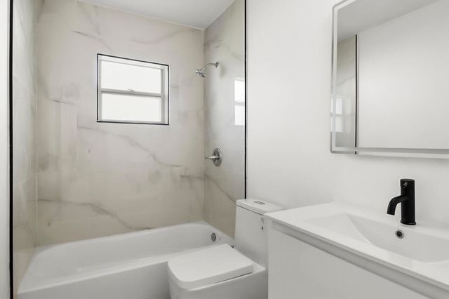 313 NW Dorchester Street, Port St. Lucie, Port St Lucie, FL 34983