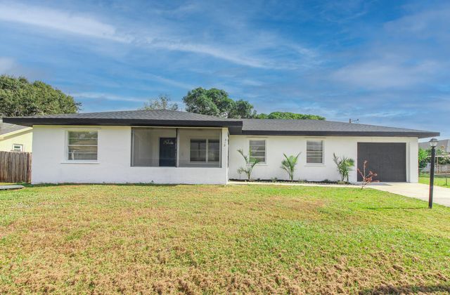 313 NW Dorchester Street, Port St. Lucie, Port St Lucie, FL 34983