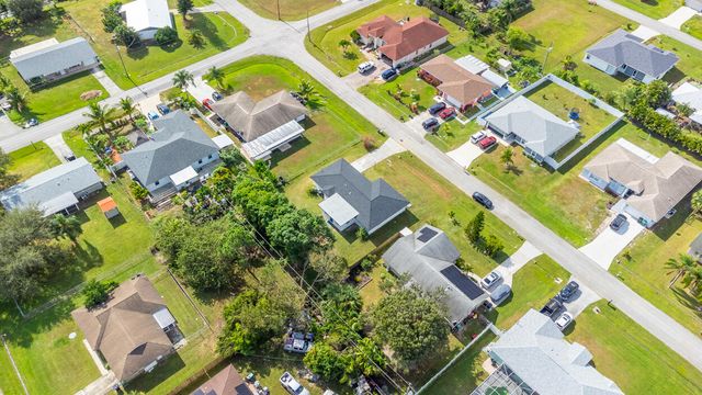 313 NW Dorchester Street, Port St. Lucie, Port St Lucie, FL 34983