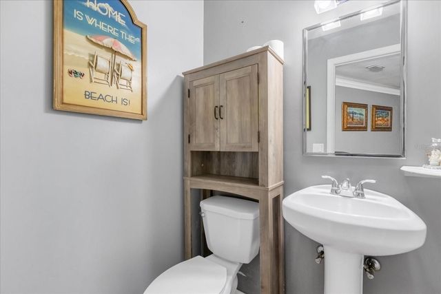 201 VERMONT AVENUE, St Cloud, FL 34769