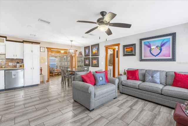 201 VERMONT AVENUE, St Cloud, FL 34769