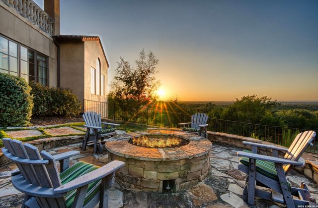 12 VITTORIA RDG, Boerne, TX 78006