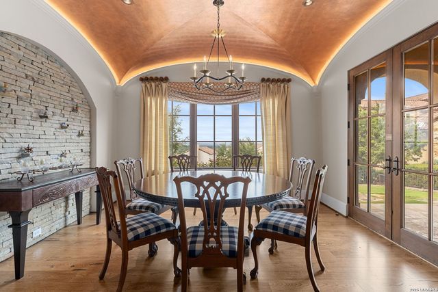12 VITTORIA RDG, Boerne, TX 78006