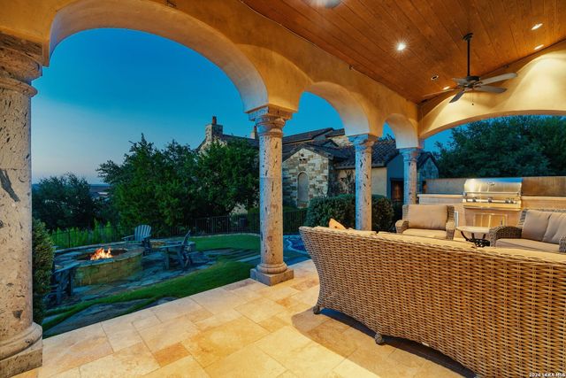 12 VITTORIA RDG, Boerne, TX 78006