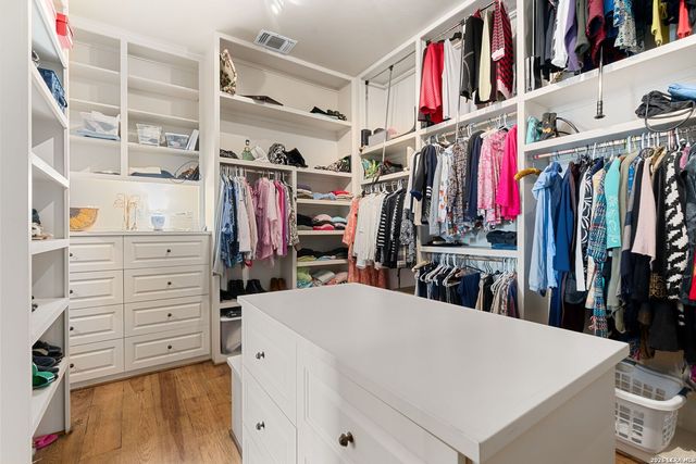 12 VITTORIA RDG, Boerne, TX 78006