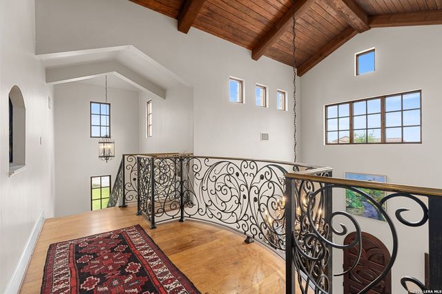 12 VITTORIA RDG, Boerne, TX 78006