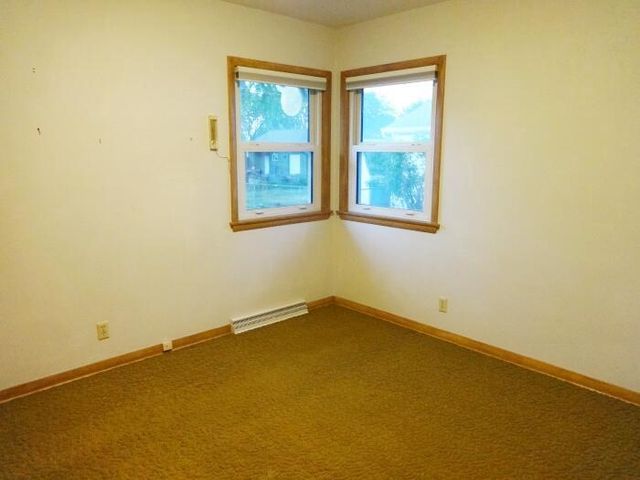 616 Rohda DRIVE, Waterford, WI 53185
