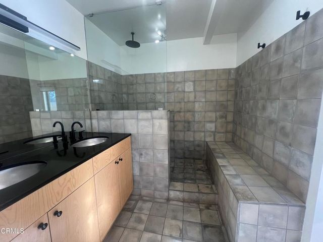 5740 Meridian Street, Los Angeles, CA 90042