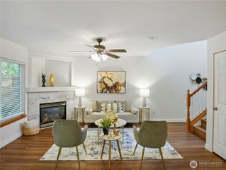 14607 52nd Avenue W #609, Edmonds, WA 98026