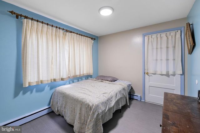 804 SUNSET TER, Dover, DE 19904