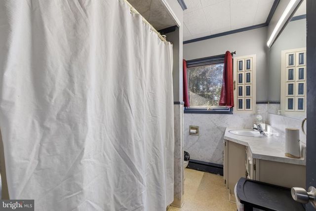 804 SUNSET TER, Dover, DE 19904