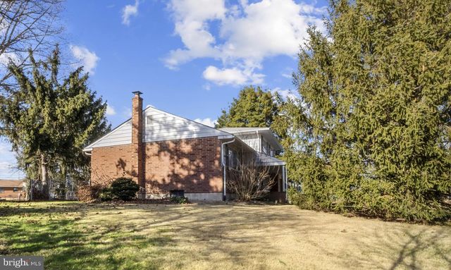 804 SUNSET TER, Dover, DE 19904