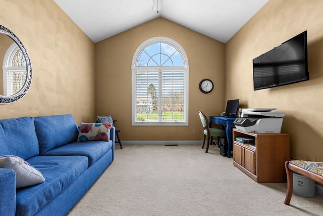 10125 Creek Ridge Trail, Belvidere, IL 61008