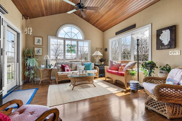 10125 Creek Ridge Trail, Belvidere, IL 61008