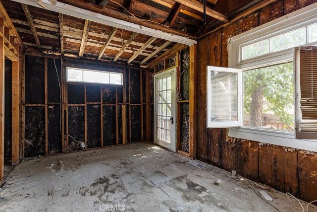 238 Auburn Avenue, Sierra Madre, CA 91024