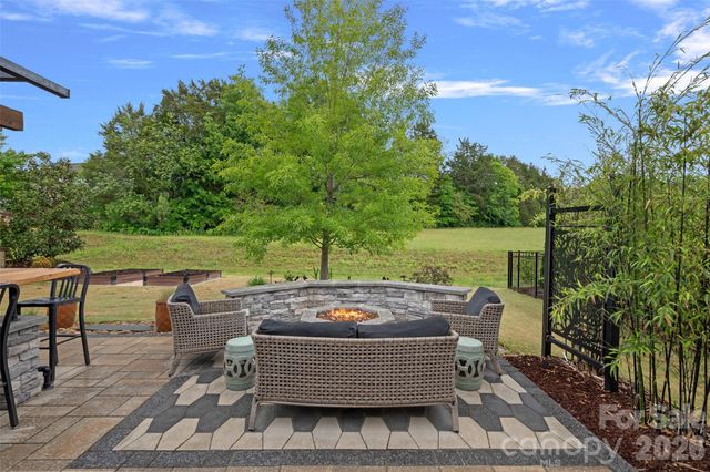 13319 Mcguffy Drive, Huntersville, NC 28078