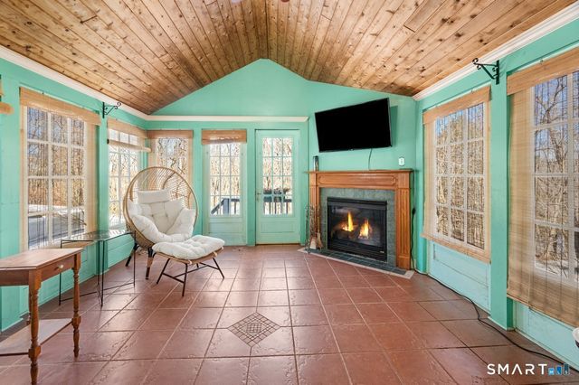 21 Irene Avenue, Waterbury, CT 06705