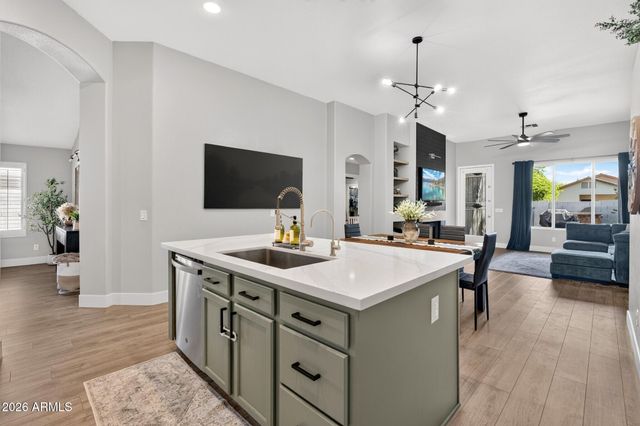 1278 E ELI Court, Gilbert, AZ 85295