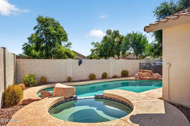 1278 E ELI Court, Gilbert, AZ 85295