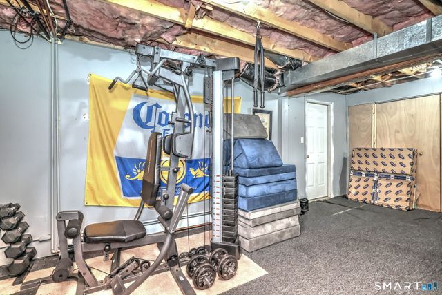 6 Laura Avenue, Prospect, CT 06712