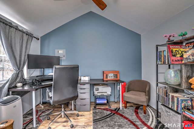 6 Laura Avenue, Prospect, CT 06712