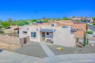 2945 W Stepping Stone Court, Tucson, AZ 85741