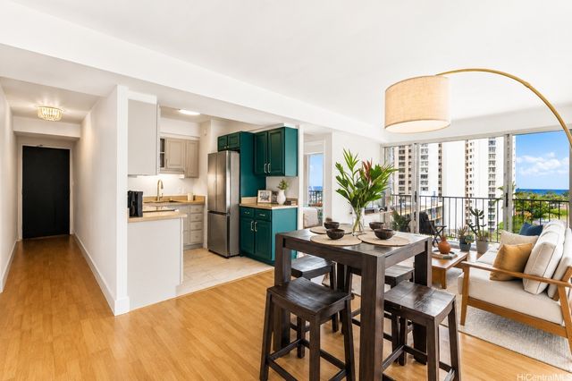 419 Atkinson Drive 907, Honolulu, HI 96814