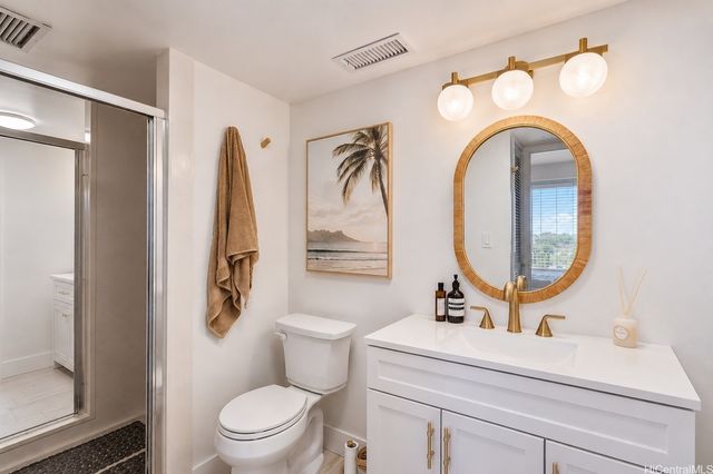 419 Atkinson Drive 907, Honolulu, HI 96814