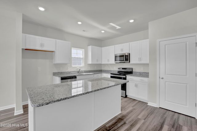 1537 Rodanthe Avenue, Castle Hayne, NC 28429
