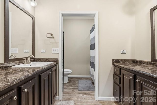 38 Fish Lake Drive, Fletcher, NC 28732