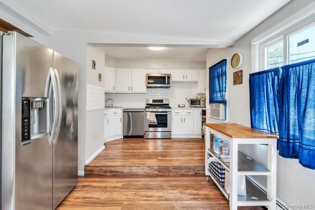 445 Peninsula Boulevard, Lynbrook, NY 11563