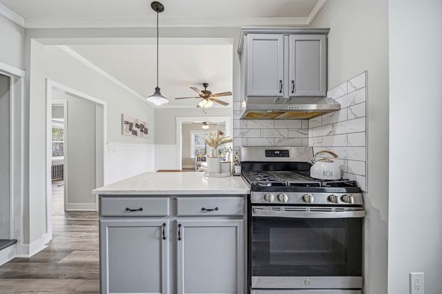 12 Marietta Ave, Braintree, MA 02184