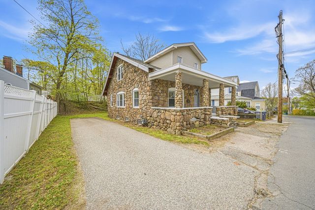 12 Marietta Ave, Braintree, MA 02184