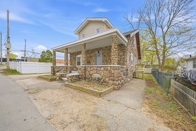12 Marietta Ave, Braintree, MA 02184