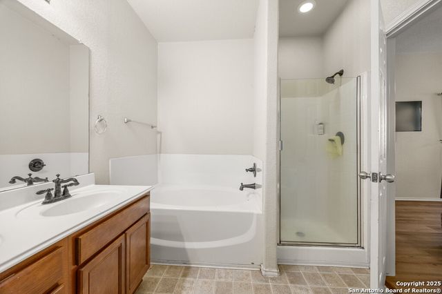 5704 Mahogany Bay, Schertz, TX 78108