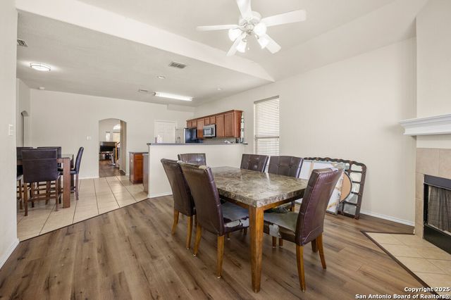 5704 Mahogany Bay, Schertz, TX 78108