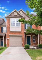 8702 Ambonnay Dr, Brentwood, TN 37027