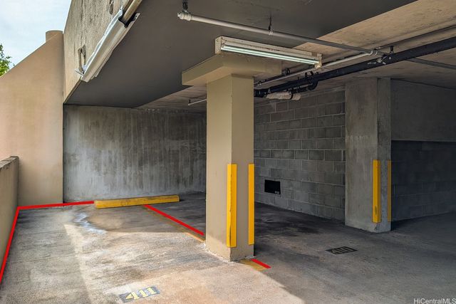2101 Nuuanu Avenue I103, Honolulu, HI 96817