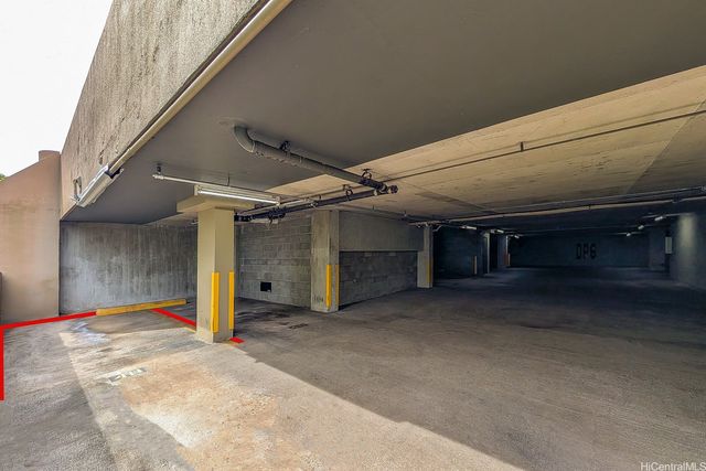 2101 Nuuanu Avenue I103, Honolulu, HI 96817